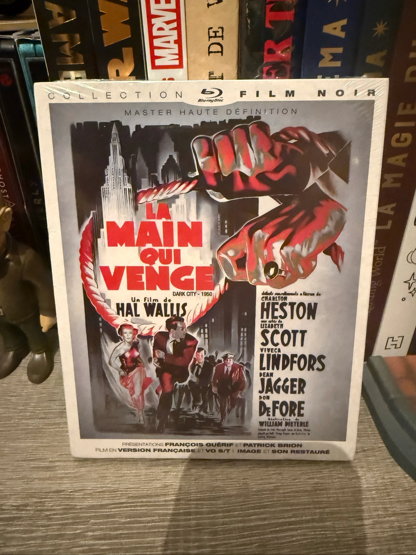 La main qui venge bluray neuf sous blister 